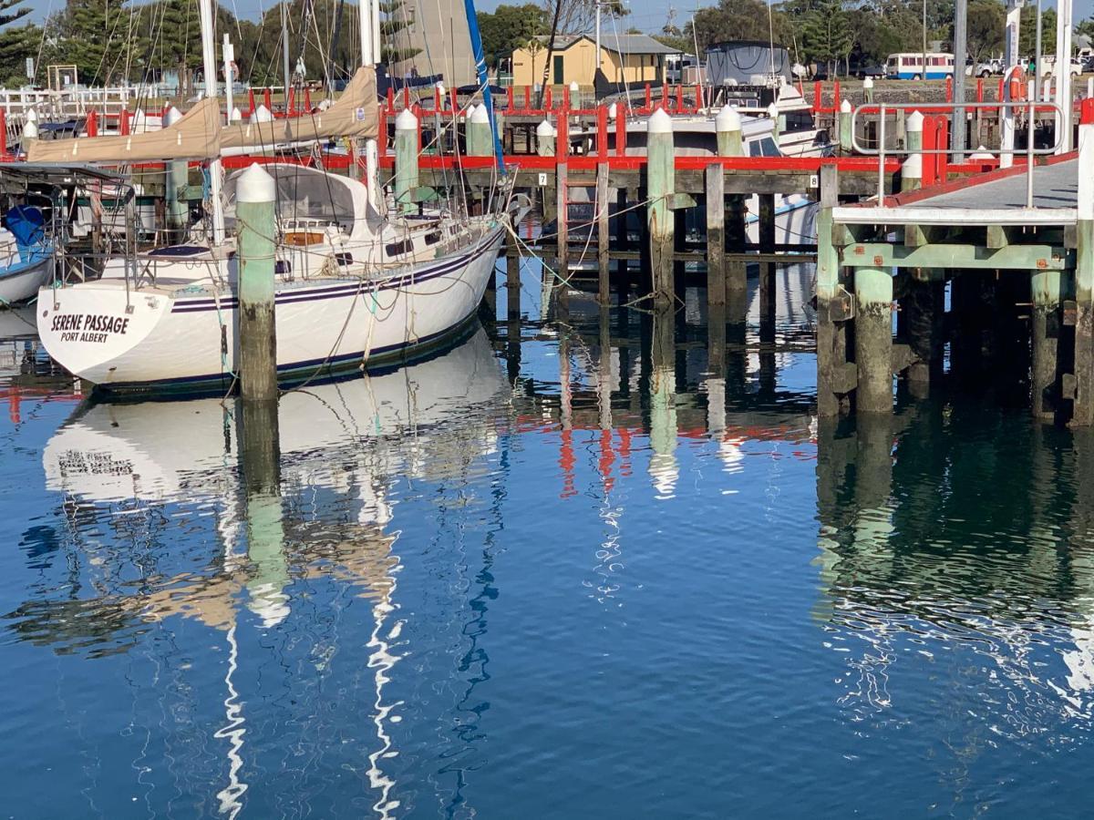 Boat Harbour Jetty B&B Port Albert Eksteriør billede